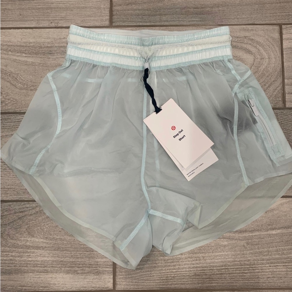 Lululemon Step Out Shorts